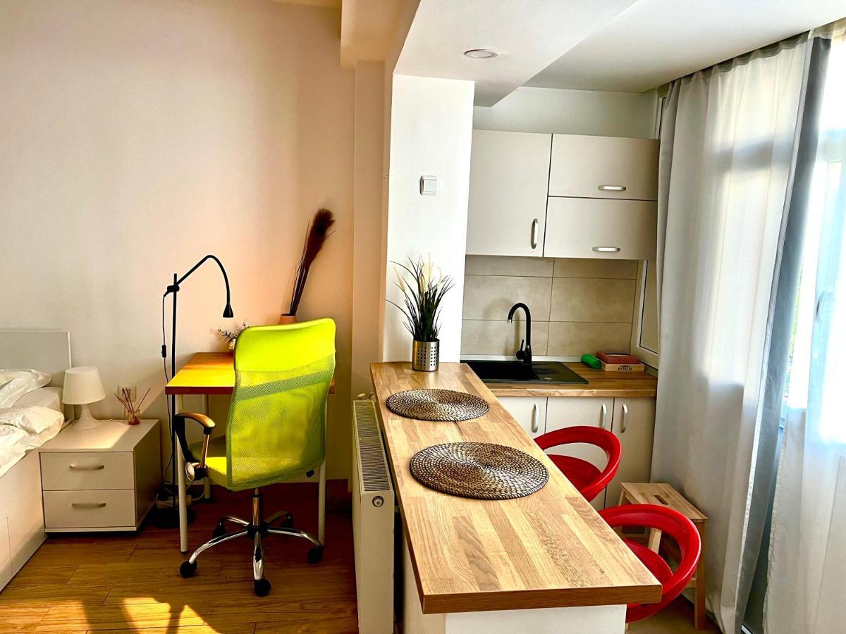 Victoriei Studio Bucharest Luaran gambar